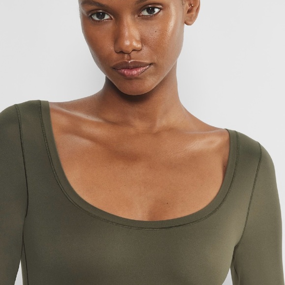 Aritzia Women’s Long Sleeve Bodysuit, Small, Dark Olive AirBUTTER Aerobic Top - Picture 3 of 6